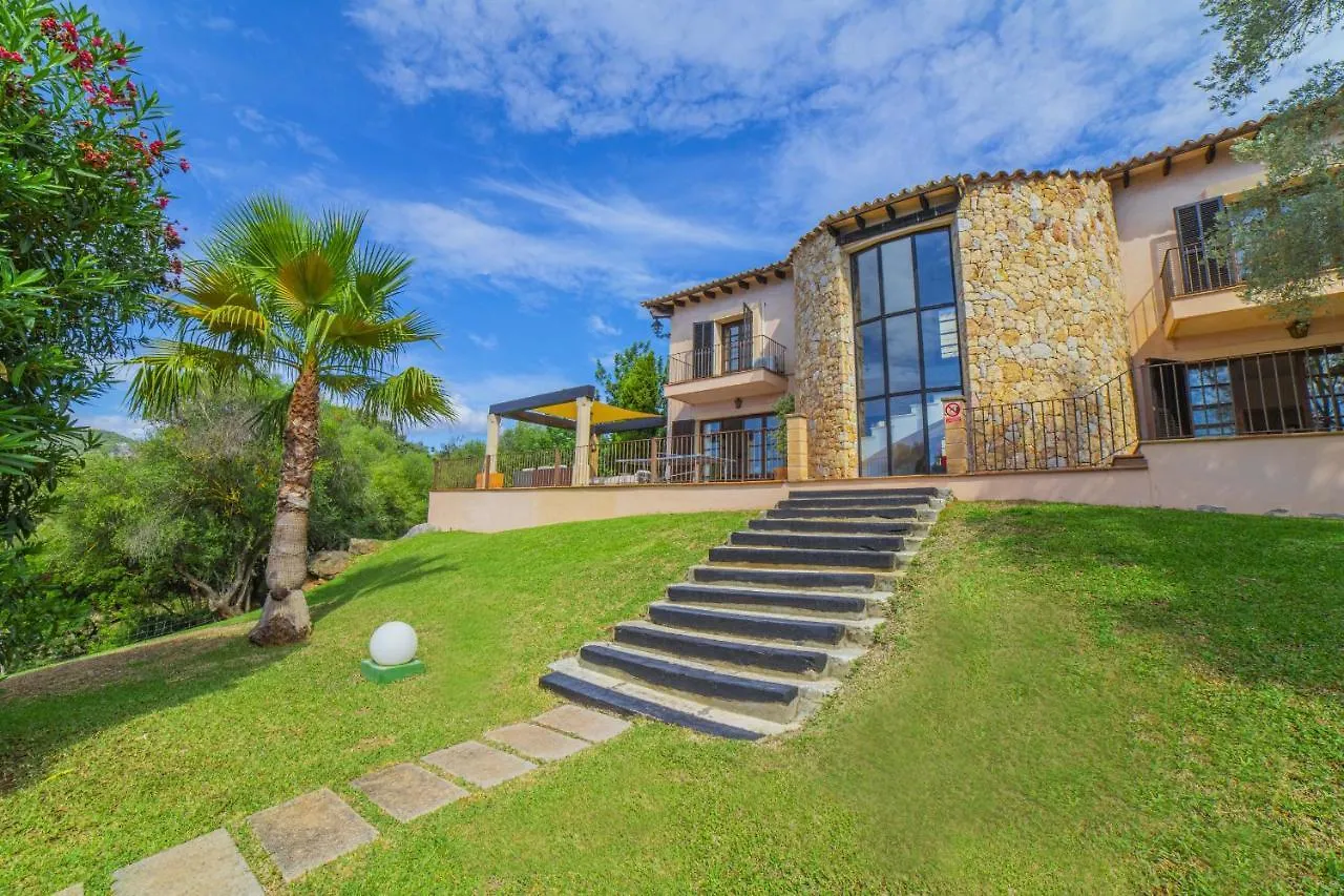 Villa Hidden Retreat / Denga Pollenca