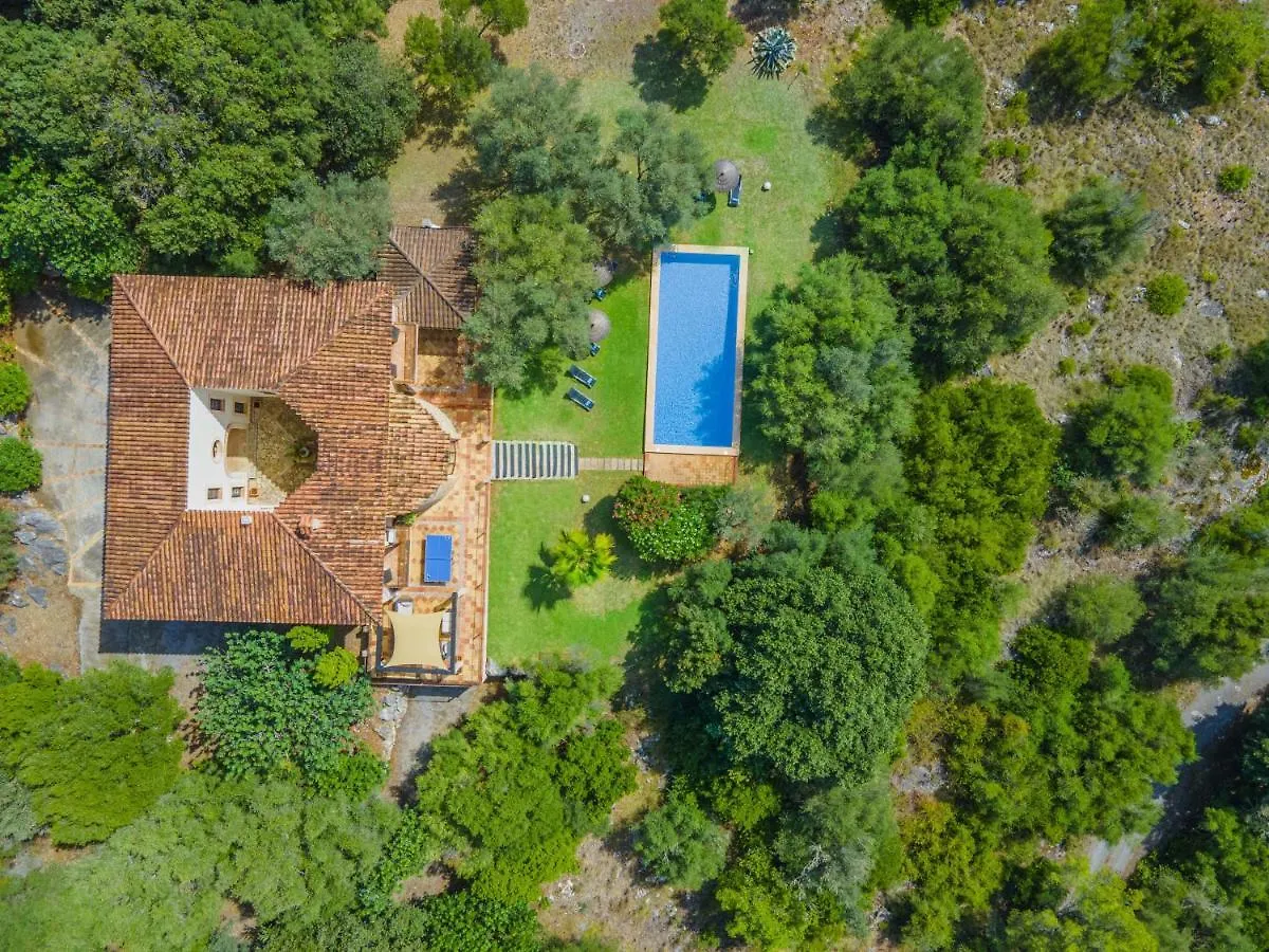 Villa Hidden Retreat / Denga Pollenca