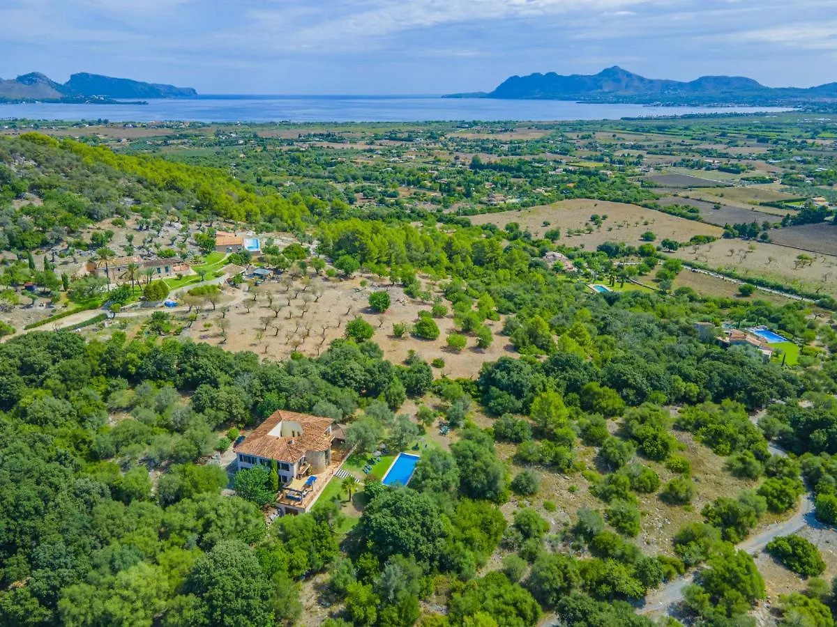 Villa Hidden Retreat / Denga Pollenca