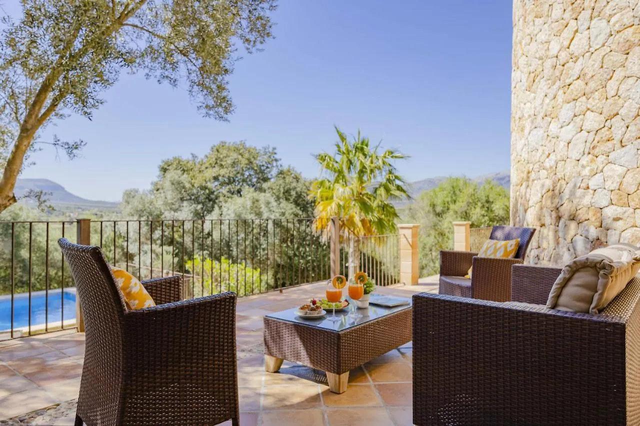 Villa Hidden Retreat / Denga Pollenca