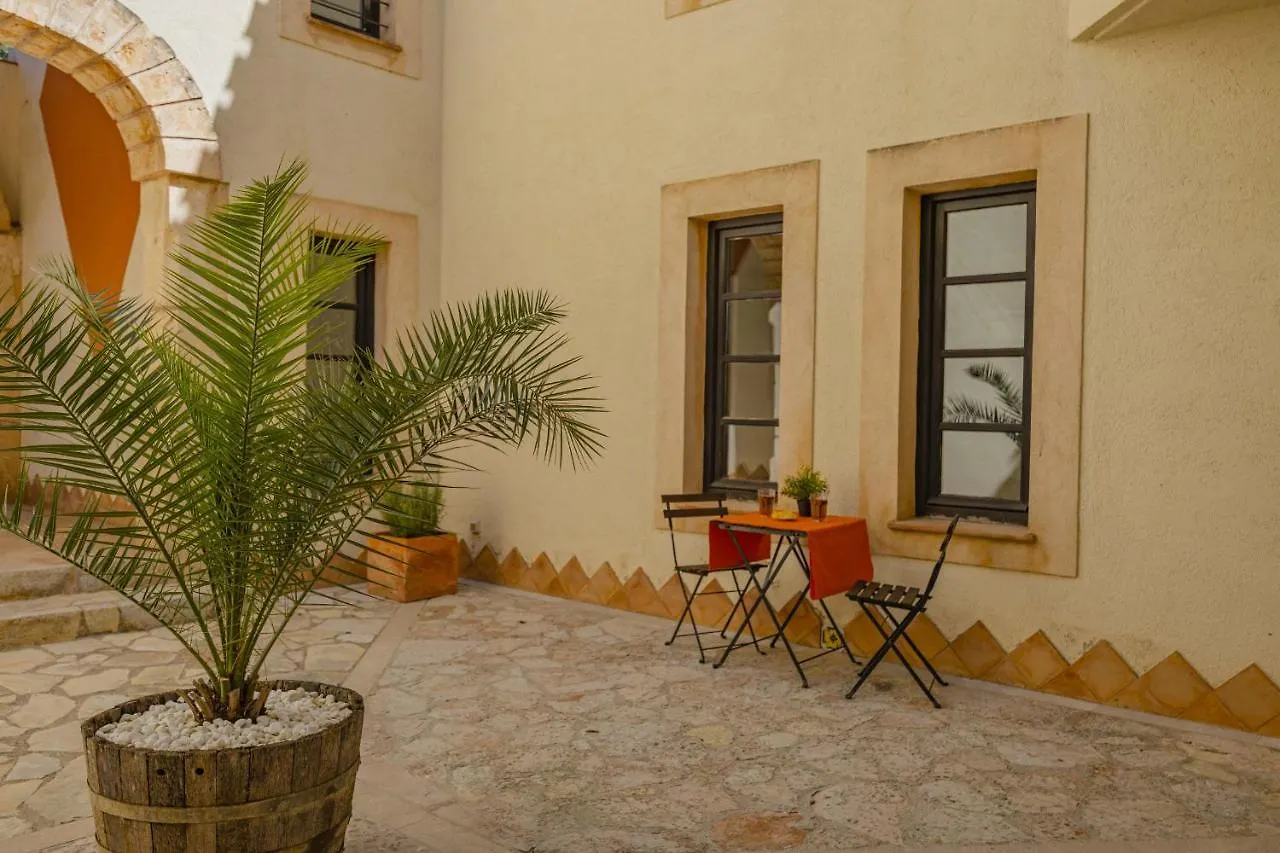 Villa Hidden Retreat / Denga Pollenca