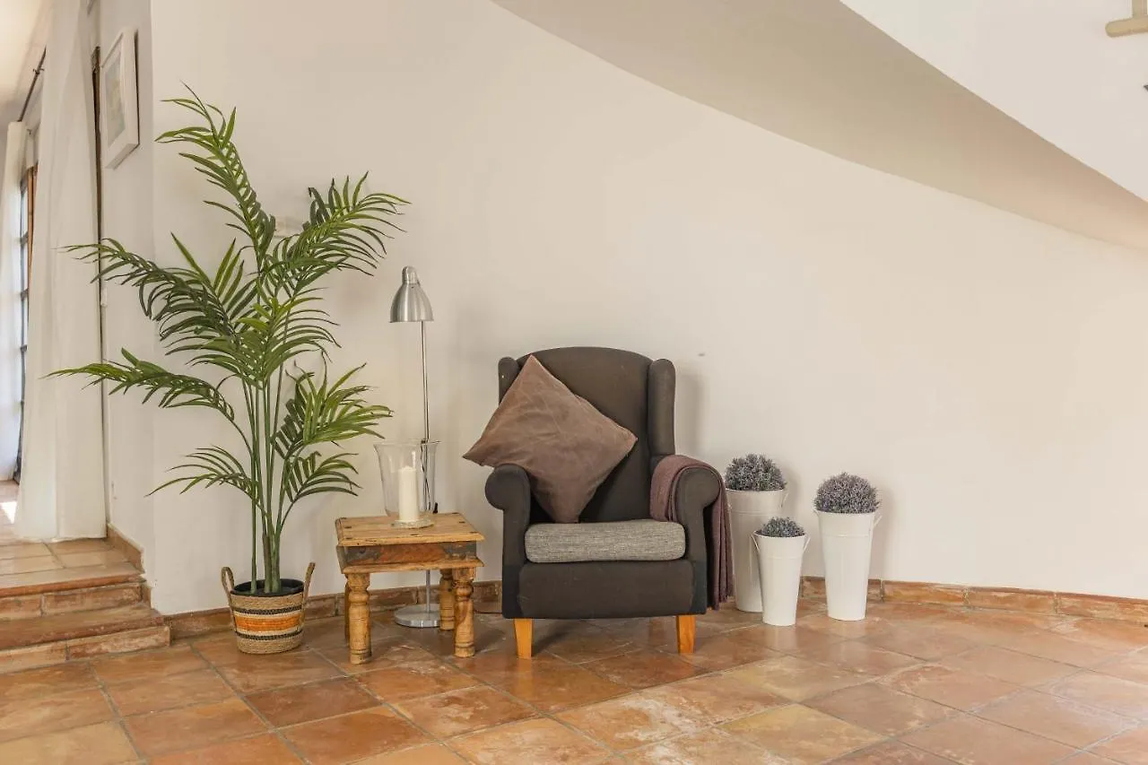 Villa Hidden Retreat / Denga Pollenca